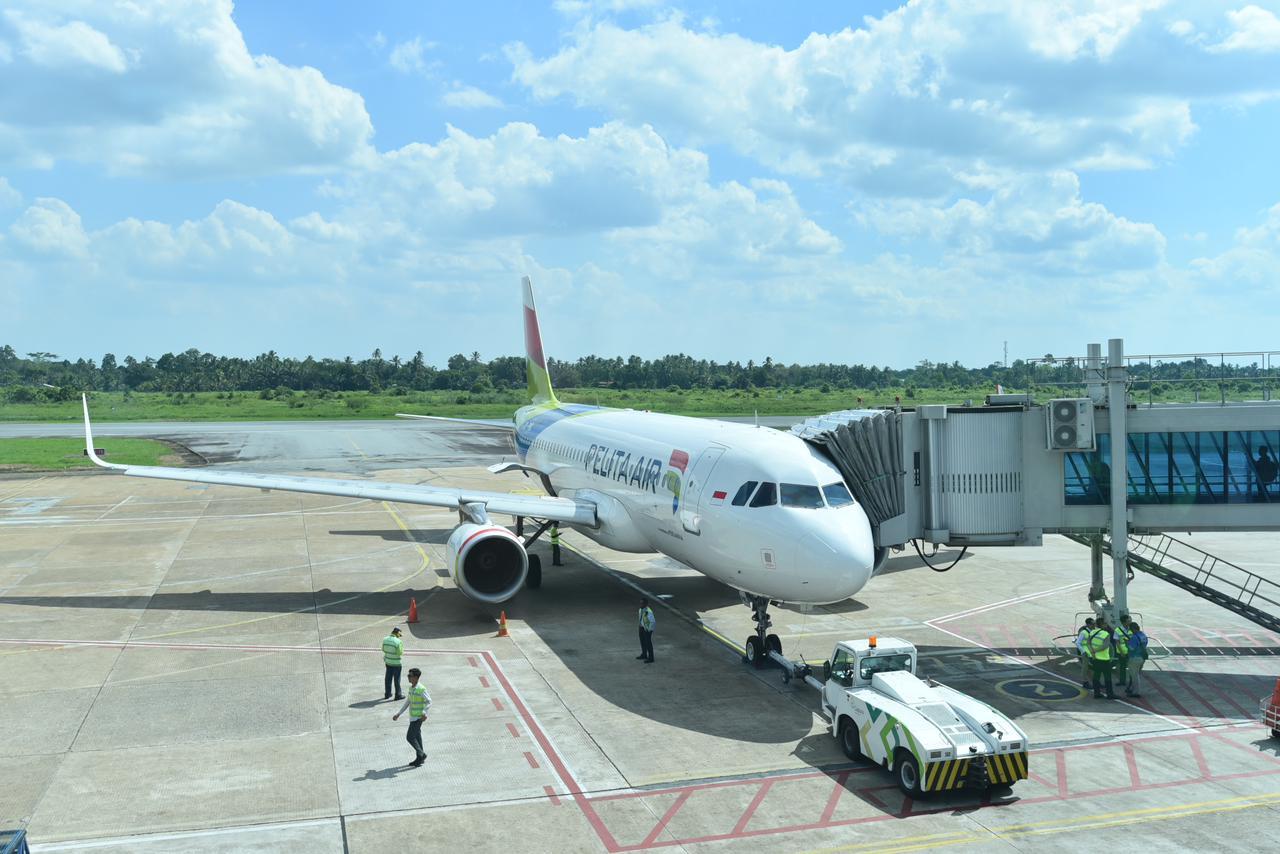 pelita-air-ke-pontianak.jpg