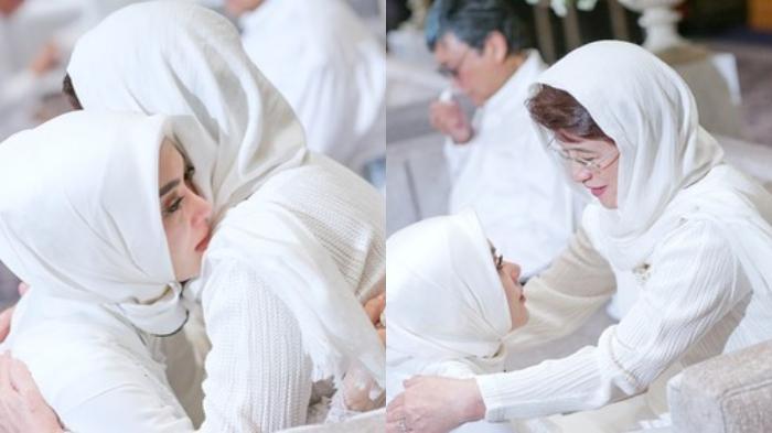 peluk-bersimpuh-di-depan-mama-mertua-saat-pengajian-syahrini-sebut-punya-mama-baru.jpg