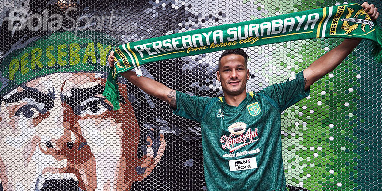 pemain-anyar-persebaya-surabaya-raphael-maitimo_20180717_155122.jpg