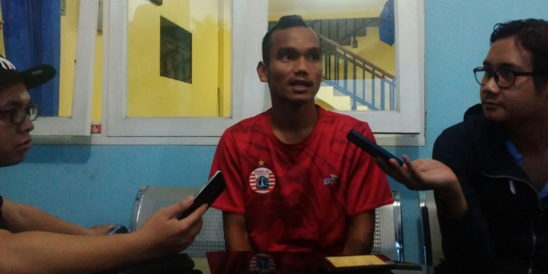 pemain-anyar-persija-jakarta-riko-simanjuntak_20180329_072122.jpg