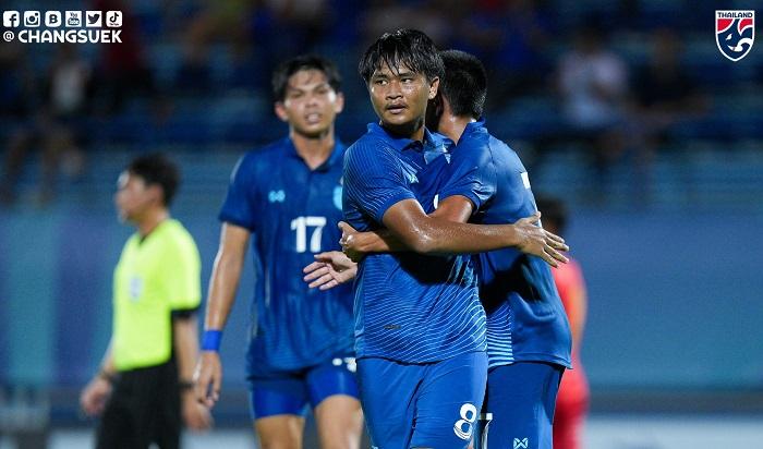 pemain-timnas-thailand-u23-dalam-laga-perdana-piala-aff-u23-2023-kontra-myanmar.jpg