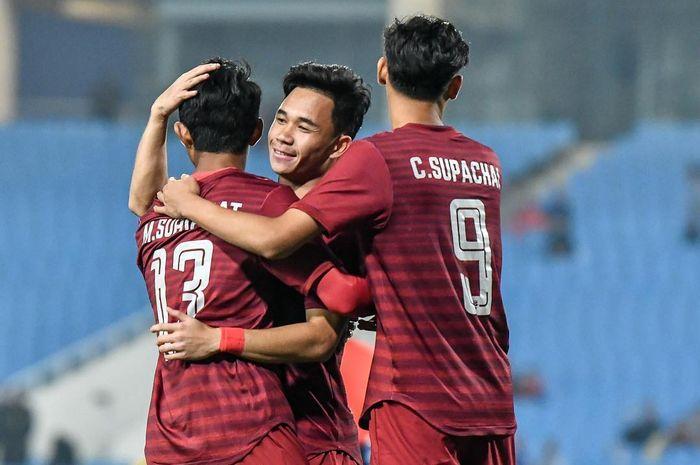 pemain-timnas-u-23-thailand-selebrasi.jpg