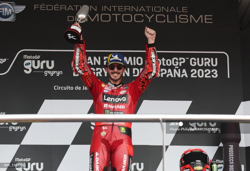 pembalap-ducati-italia-francesco-bagnaia-melakukan-selebrasi.jpg