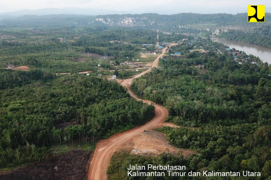 pembangunan-jalan-paralel-perbatasan_20180921_173617.jpg