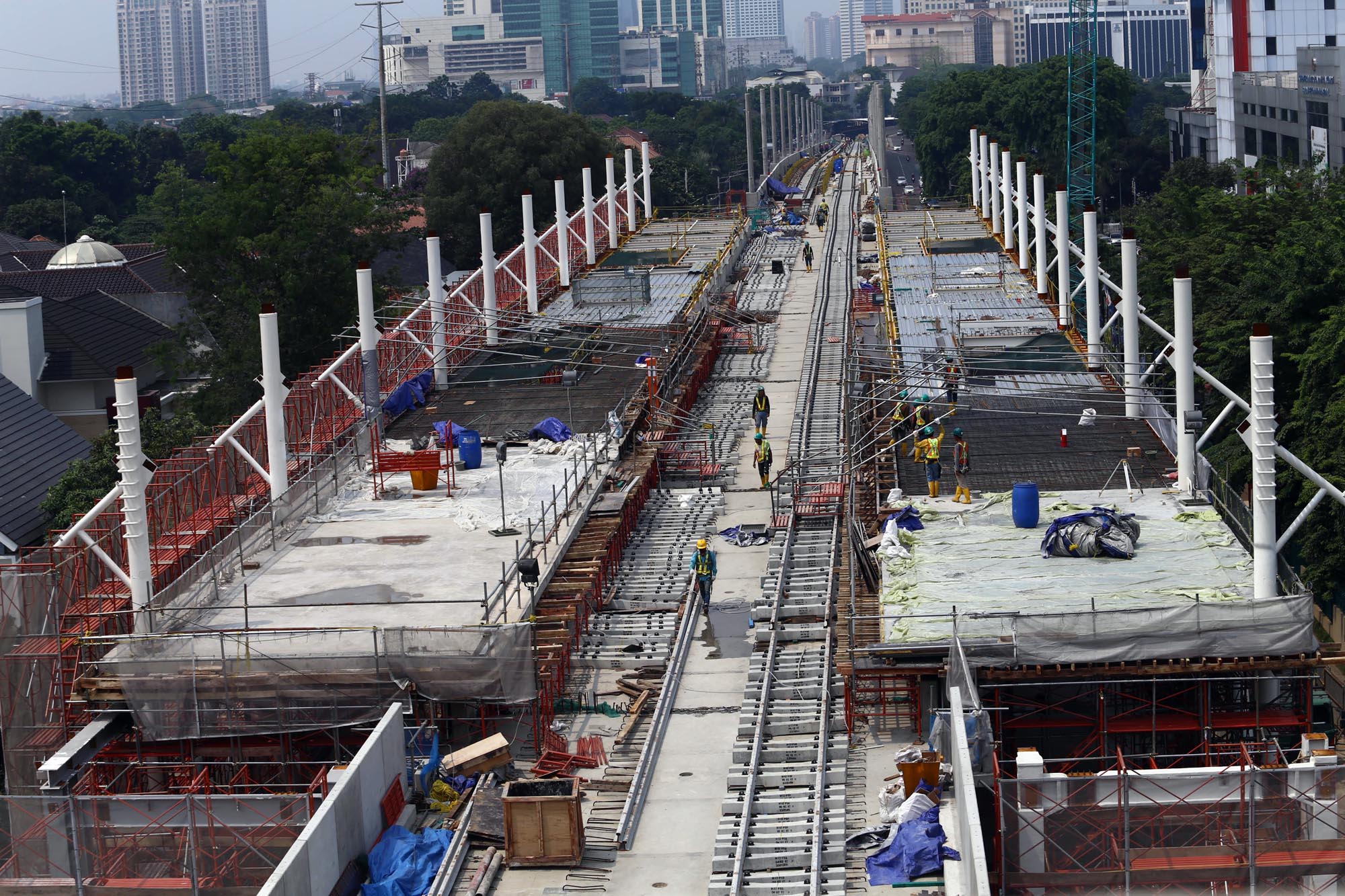 pembangunan-mrt-terus-dikebut_20171031_164955.jpg