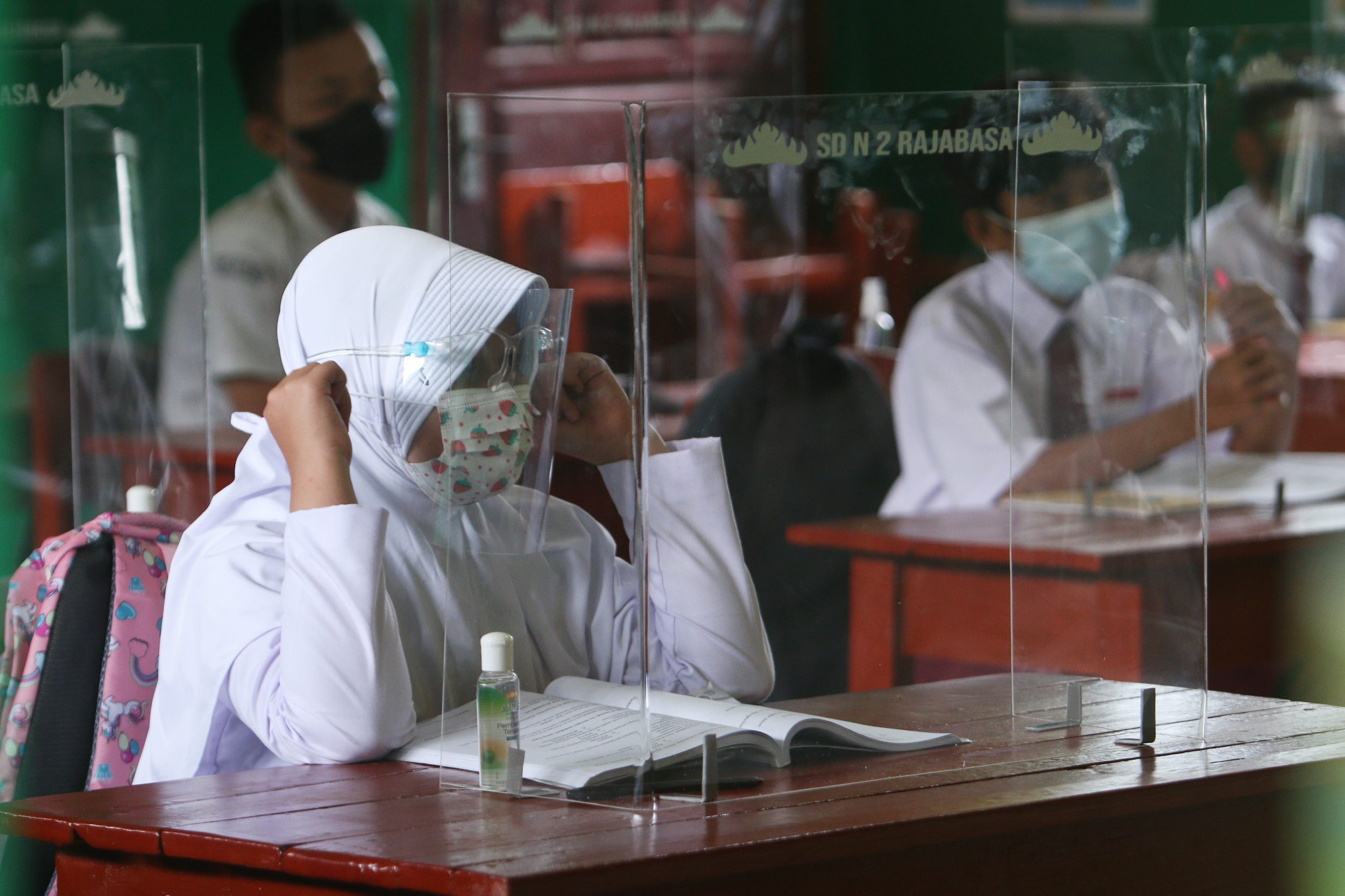 pembelajaran-tatap-muka-pelajar-di-bandar-lampung_20210913_163644.jpg