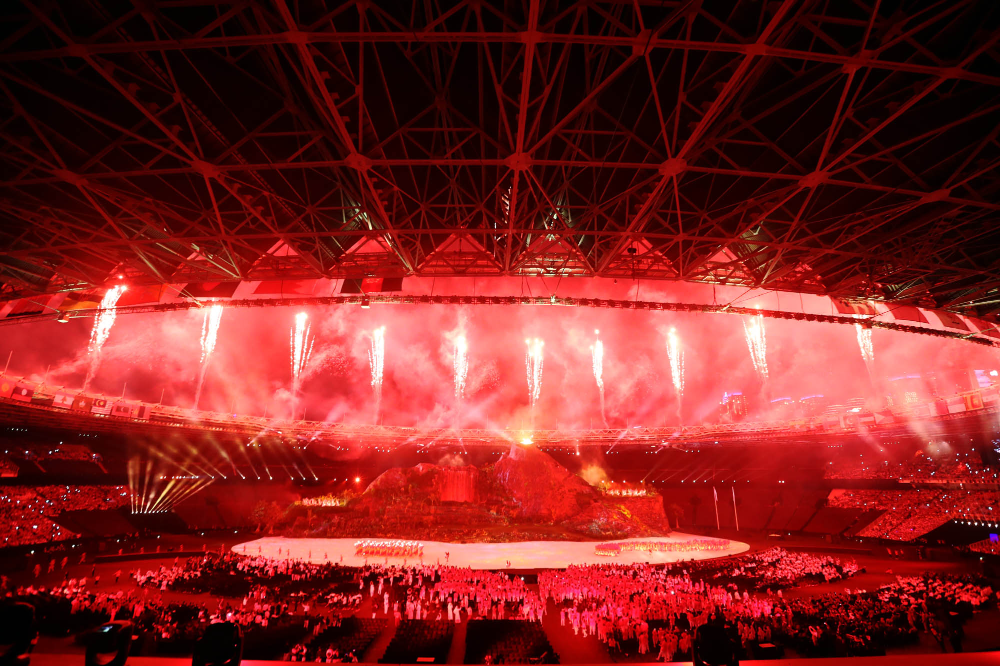 pembukaan-asian-game-ke-18-di-gelora-bung-karno_20180818_230939.jpg