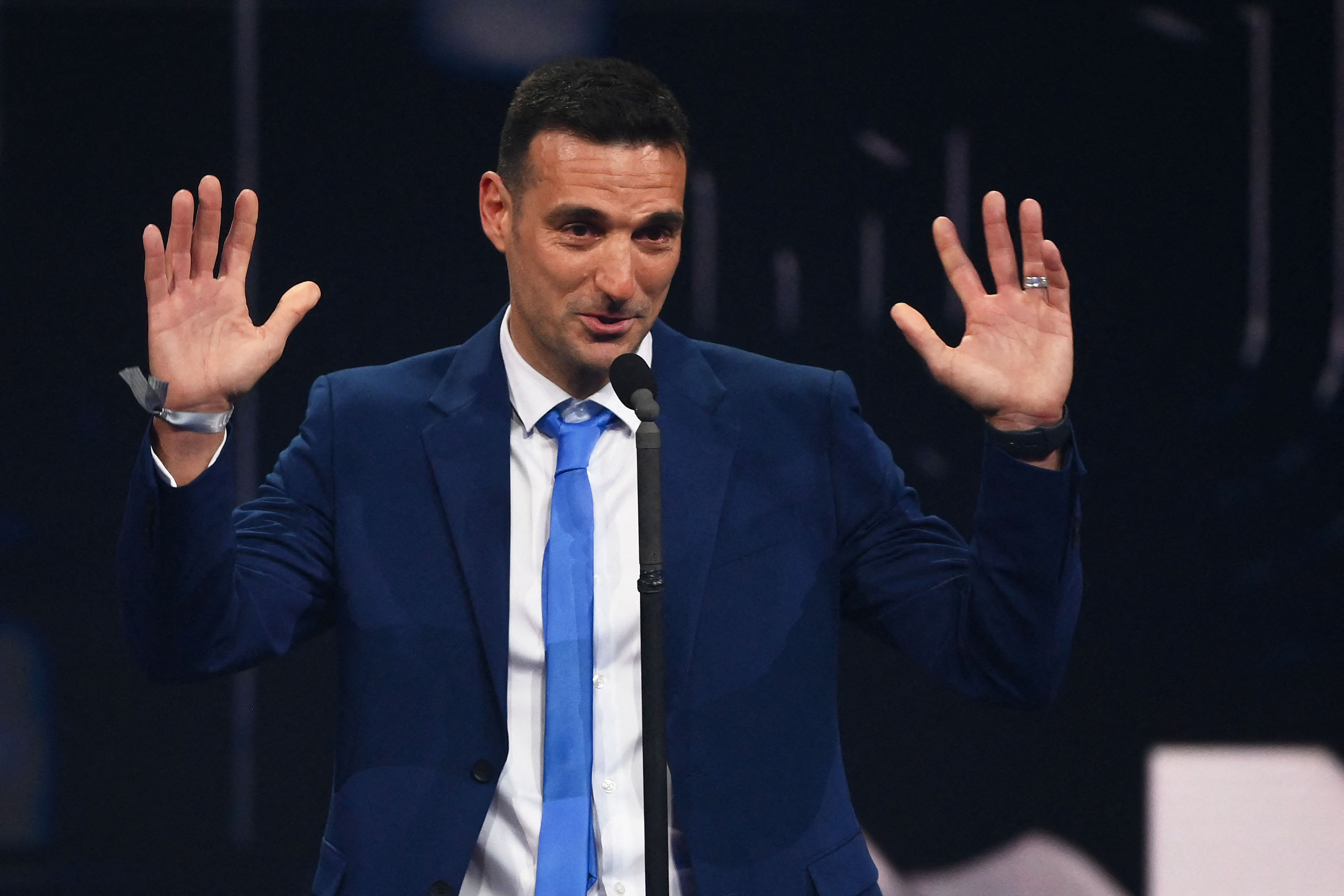 pemenang-the-best-fifa-2022_20230228_153442.jpg
