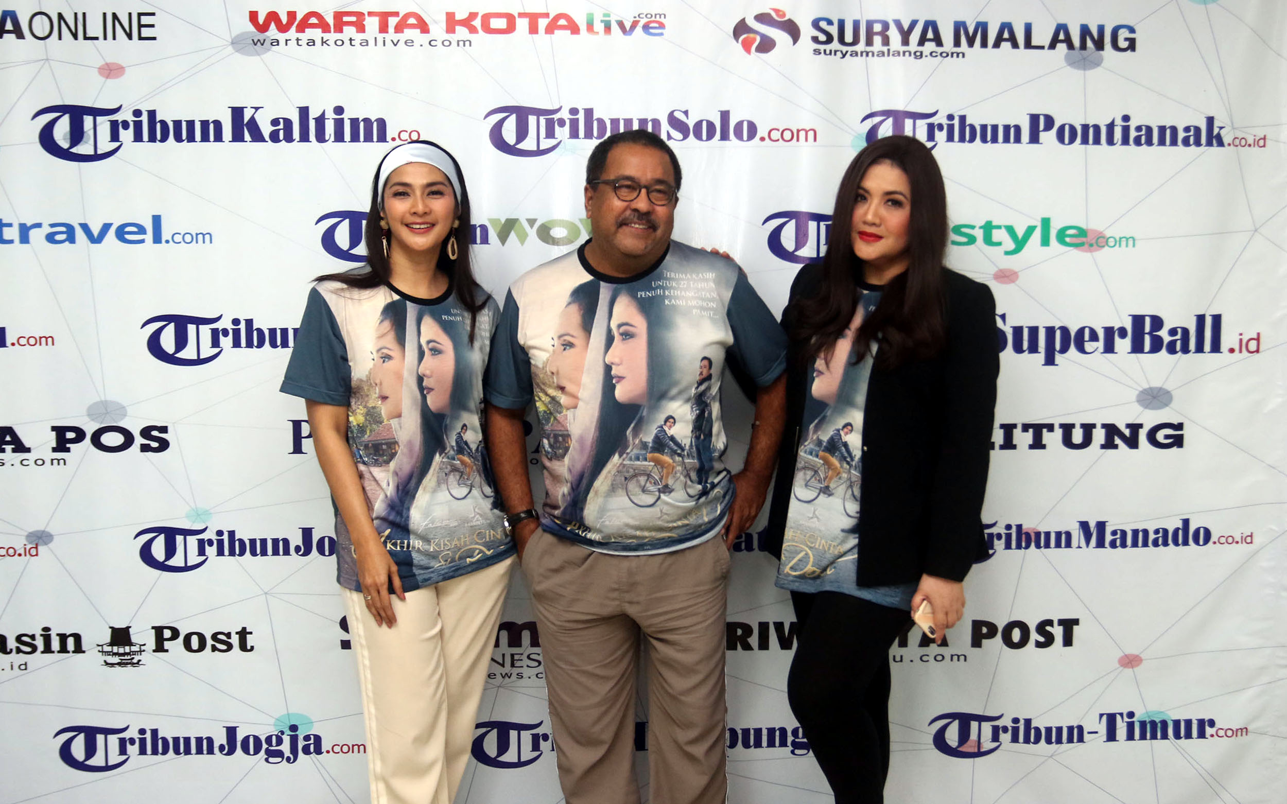 pemeran-film-akhir-kisah-cinta-si-doel-kunjungi-tribunnews_20200116_170542.jpg