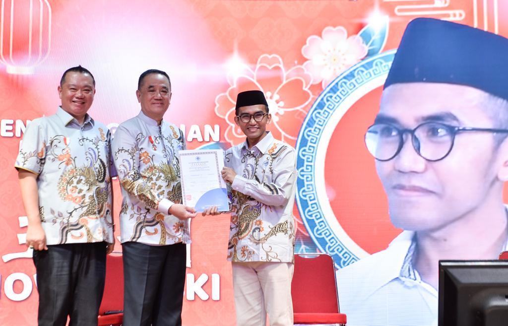 pemerhati-sejarah-tionghoa-novi-basuki-mendapat.jpg