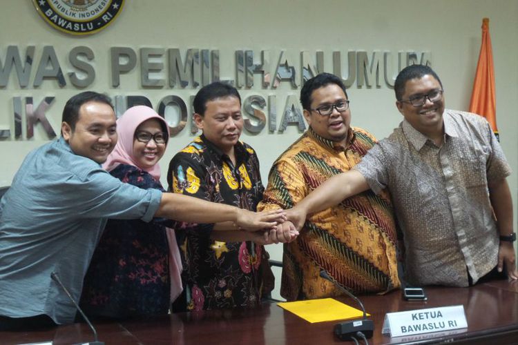 Abhan Terpilih Sebagai Ketua Baru Bawaslu 2017-2022 - TribunNews.com