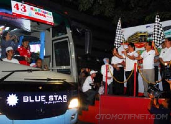 pemudik-berhak-mendapatkan-dua-kursi-bus_20170510_101131.jpg