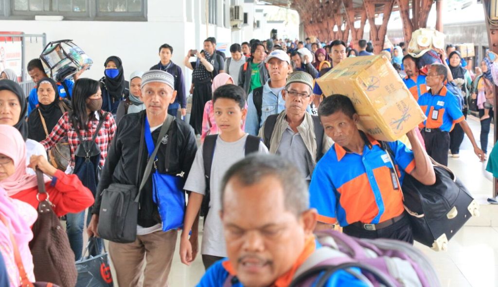 pemudik-yang_20160717_162210.jpg