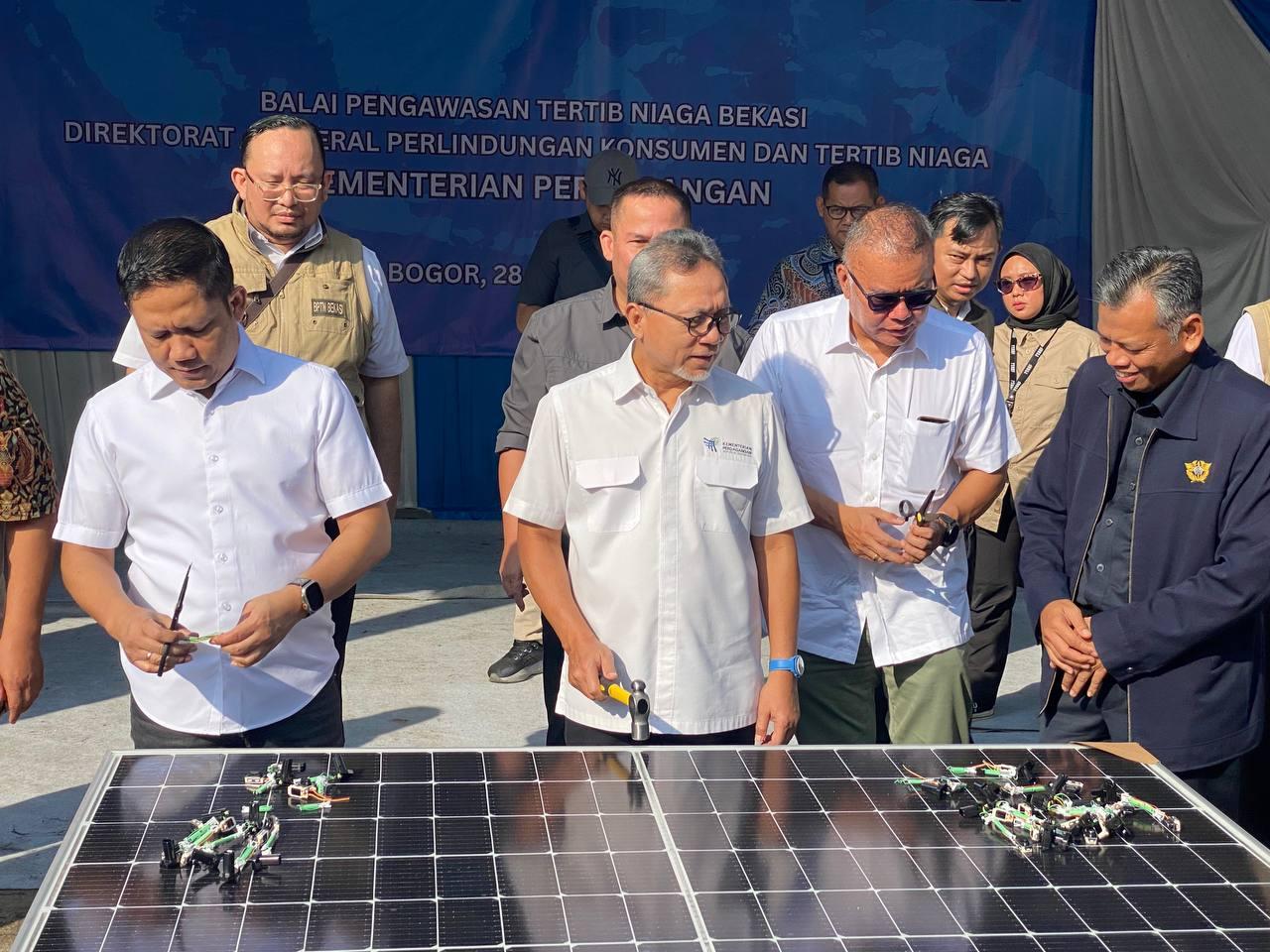 pemusnahan-barang-impor-ilegal-ok_.jpg