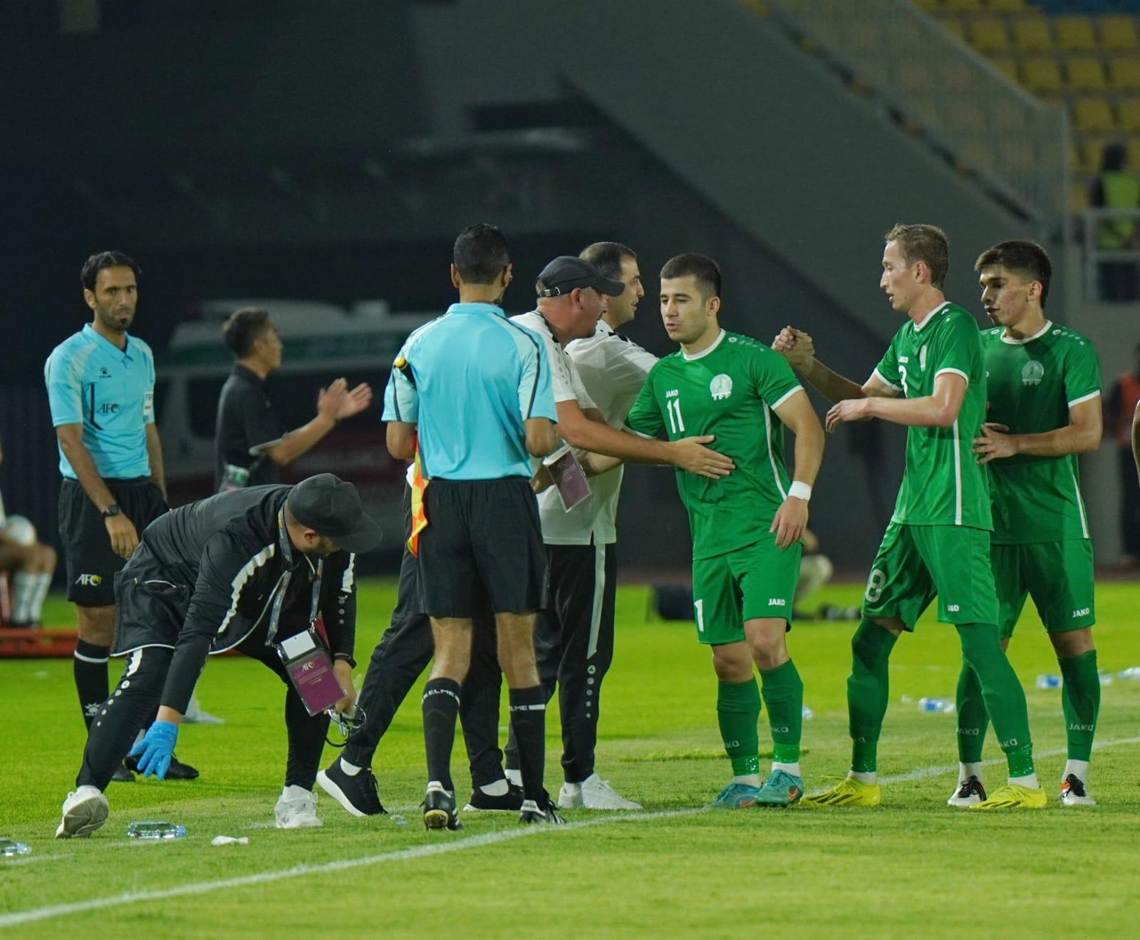 pencetak-gol-pertama-turkmenistan-shamammet-hydyrow.jpg