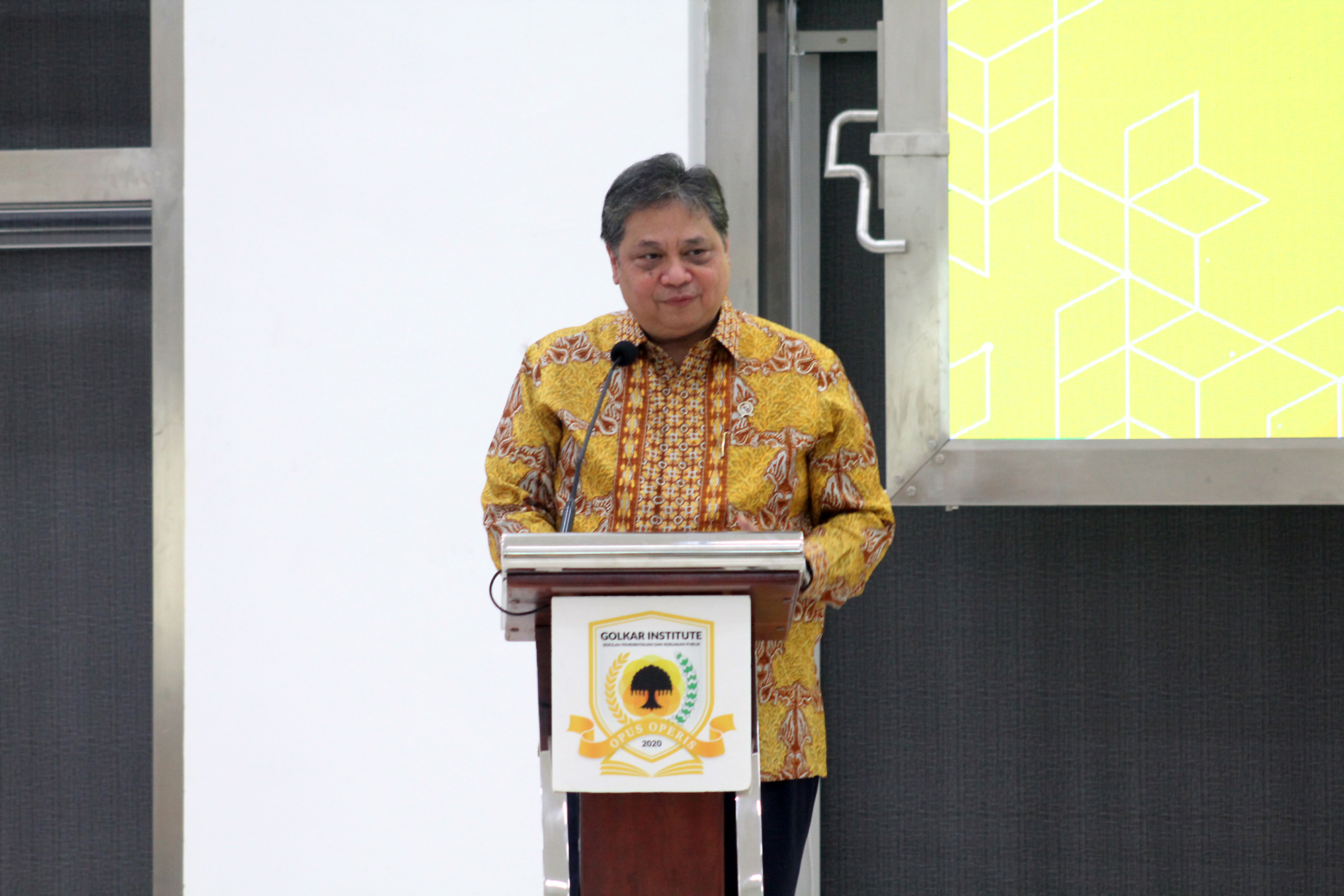 pendidikan-politik-partai-golkar_20230314_102259.jpg