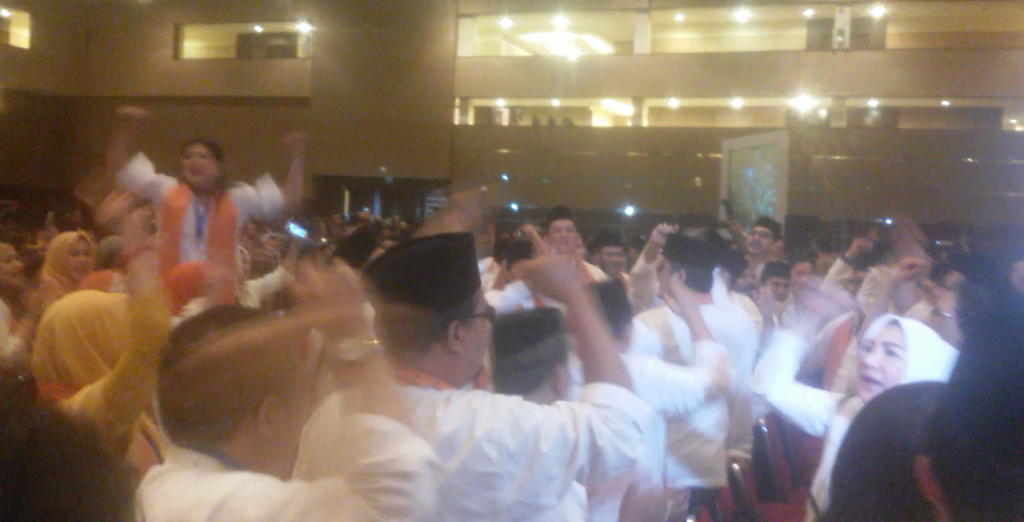 pendukung-cagub_20161025_190231.jpg