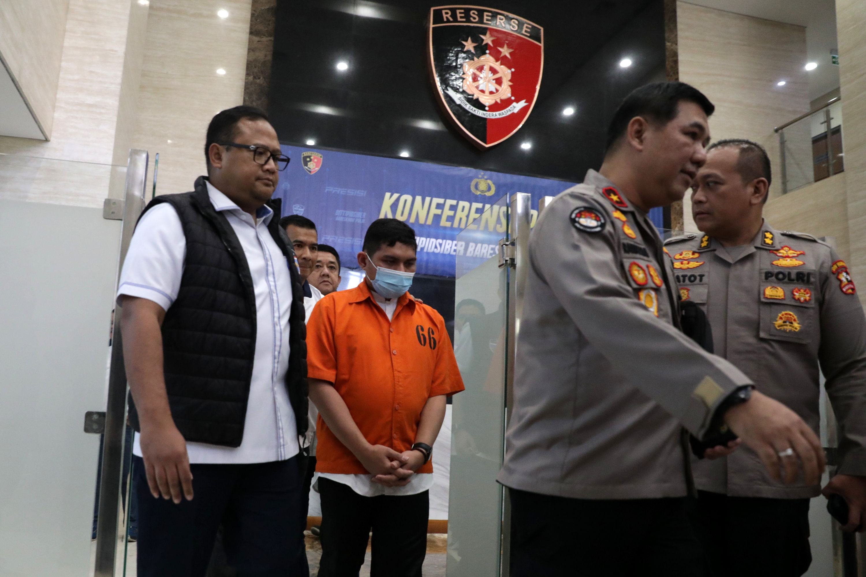 Respons Kepala BRIN Usai AP Hasanuddin Ditangkap Polisi