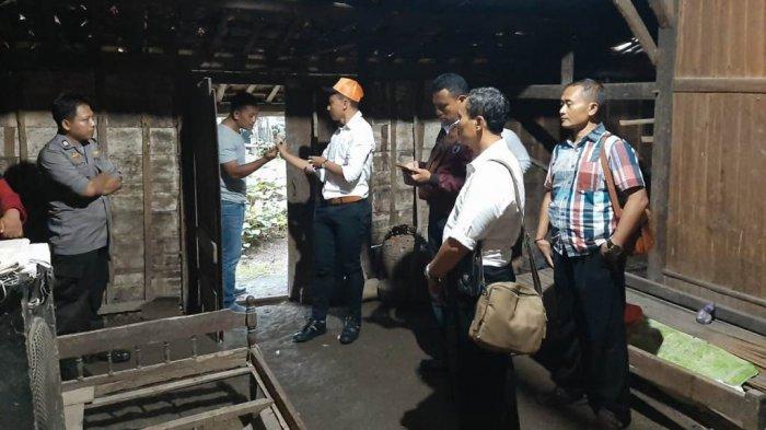 penemuan-mayat-bayi-di-bawah-ranjang.jpg