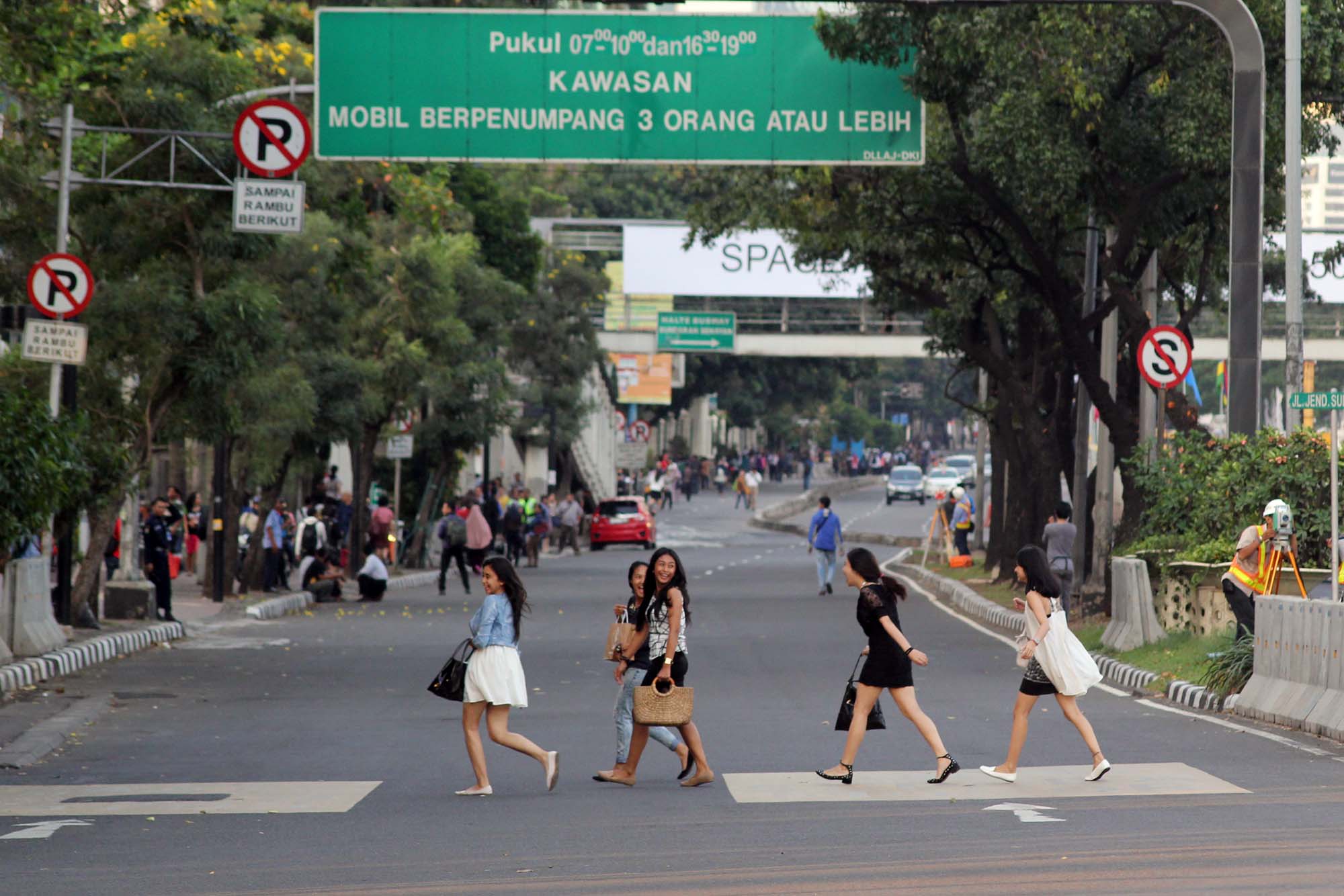 pengalihan-arus-lalu-lintas-selama-ktt-asia-afrika_20150422_191451.jpg