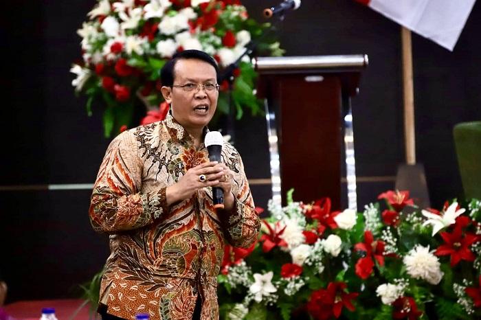 pengamat-kebijakan-publik-trubus-rahadiansyah-192039.jpg