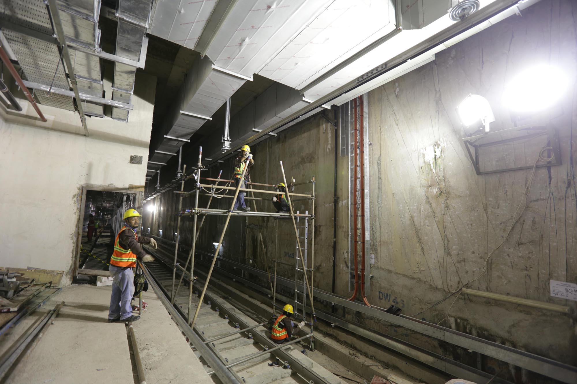 pengerjaan-stasiun-mrt-dukuh-atas_20180328_212202.jpg