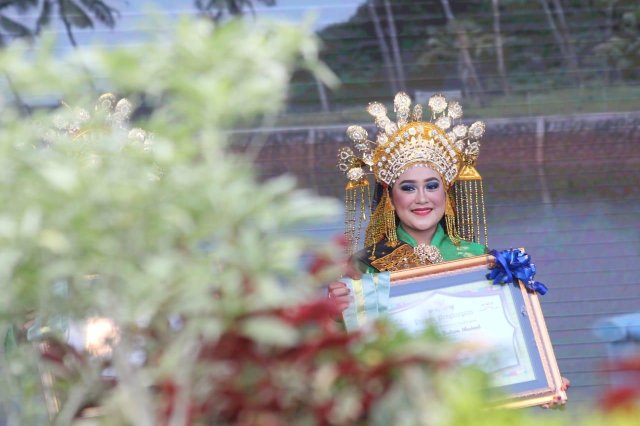 penghargaan-malaysia-singapura.jpg