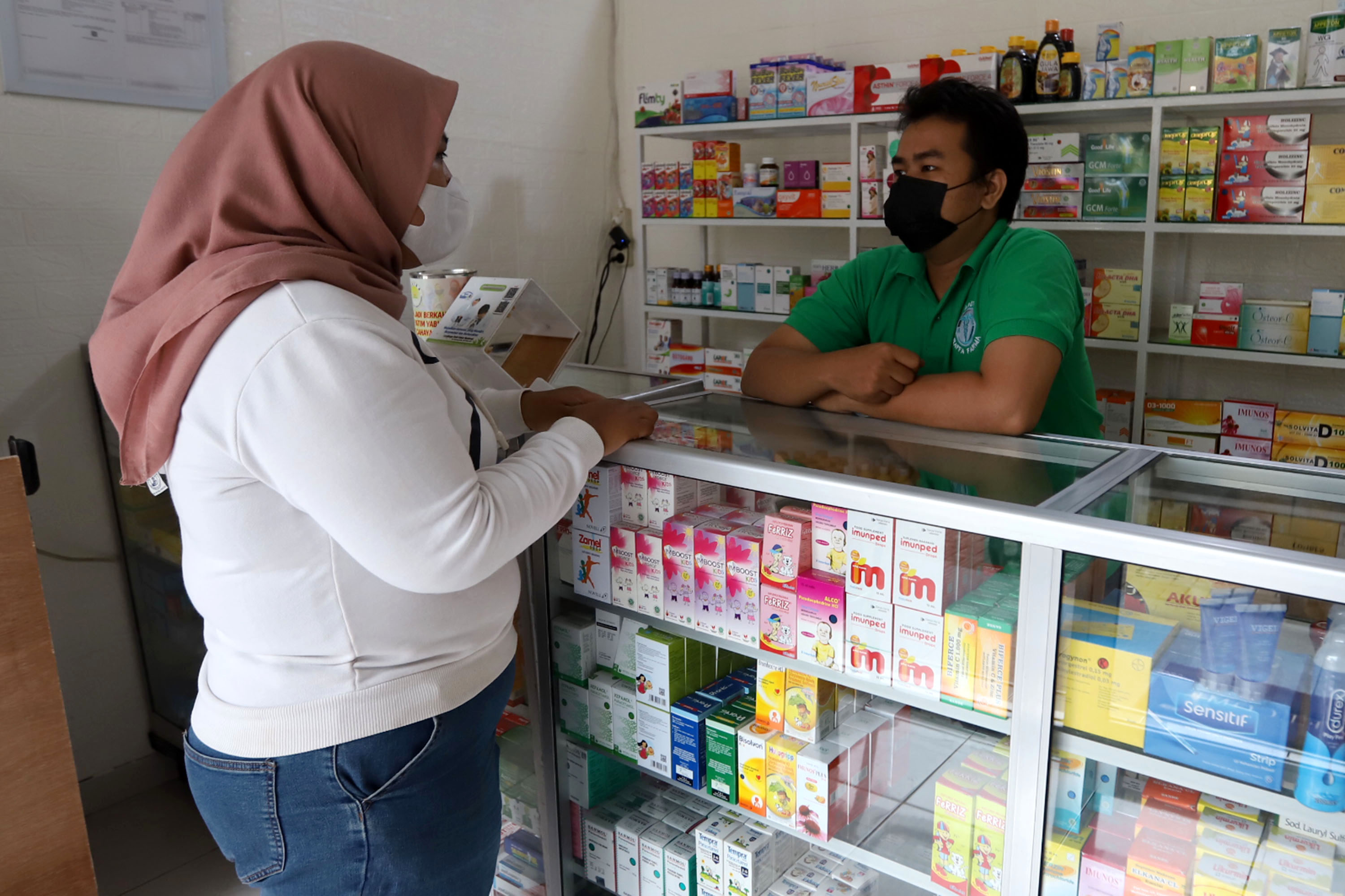 penghentian-sementara-penjualan-obat-sirop_20221021_183651.jpg