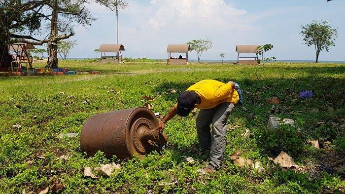 Benda Misterius Mirip Roda Setum di Pantai Takisung Belum Diketahui Asal Usulnya