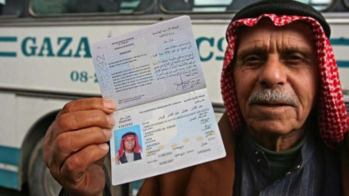pengungsi-palestina-di-yordania-ditolak-membuat-visa-haji_20180815_152647.jpg