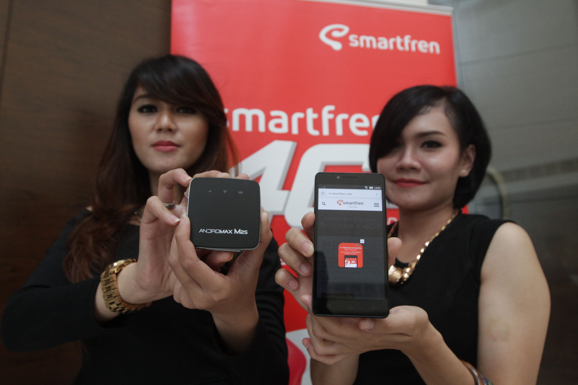 peningkatan-pelayanan-4g-lte-smartfren_20160125_204216.jpg