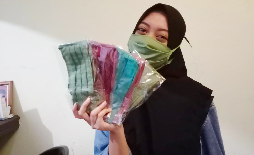 Sarankan Warga Pakai Masker Kain, Ridwan Kamil Sebut Masker Bedah untuk yang Sakit dan Tenaga Medis