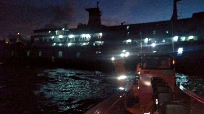 penumpang-kapal-ok1.jpg