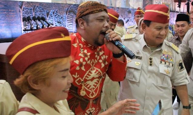 penyanyi-dan-penvv.jpg