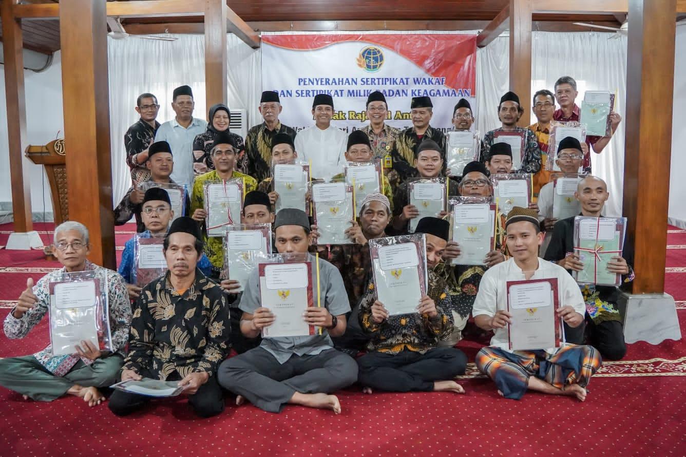 penyerahakn-di-jepara.jpg