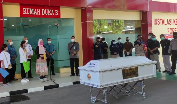 penyerahan-jenazah-rudhi-korban-kebakaran-lapas-tangerang.jpg
