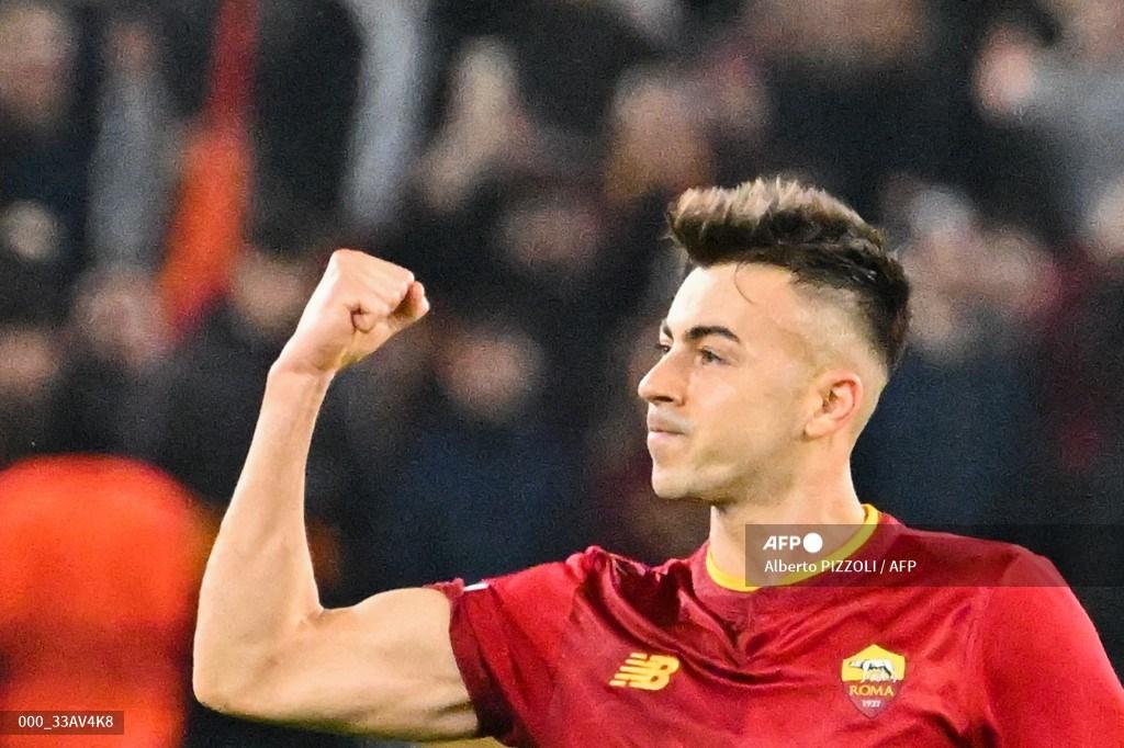 penyerang-as-roma-stephan-el-shaarawy-merayakan-setelah-membuka-skor.jpg
