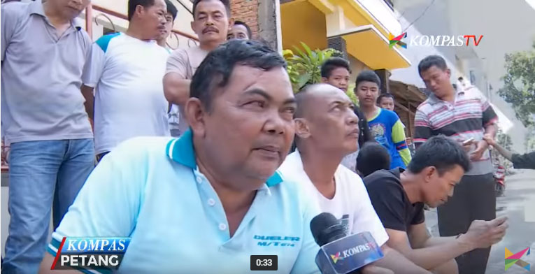 penyerang-polisi-di-masjid-dikenal-sebagai-sosok-tertutup_20170702_230544.jpg
