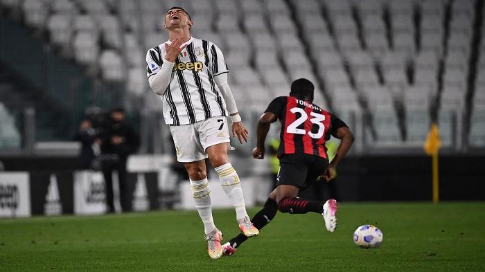 penyerang-portugal-juventus-cristiano-ronaldo-bereaksi-melawan-ac-milan.jpg