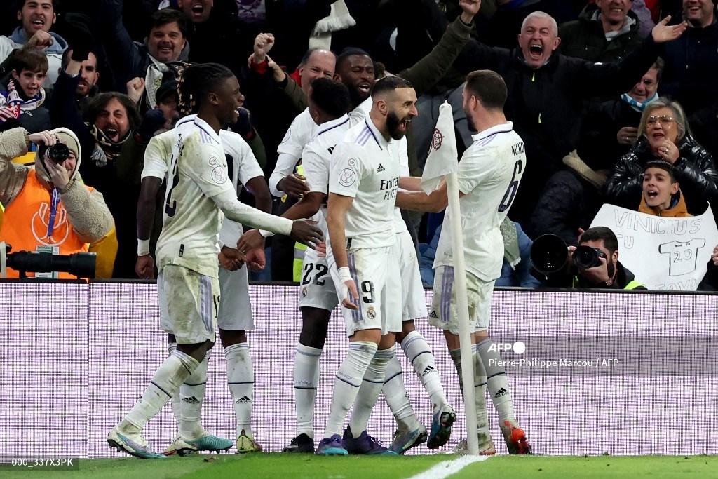 penyerang-real-madrid-benzema-2r.jpg