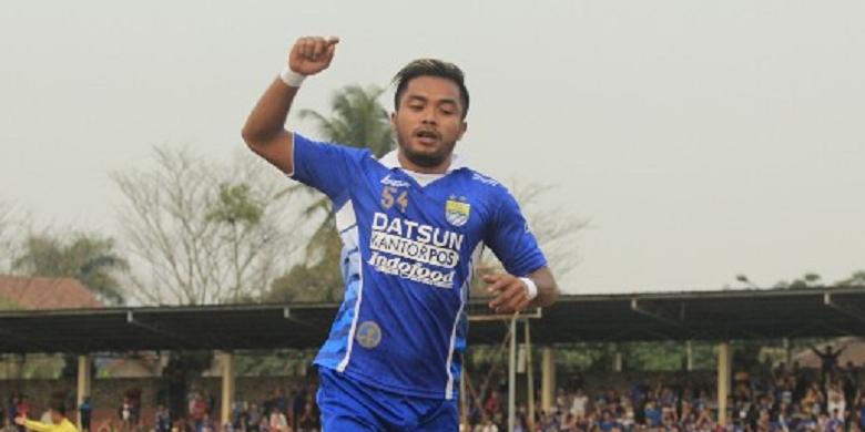penyerang-sayap-persib-bandung-zulham-zamrun_20150918_022656.jpg