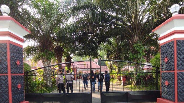perampokan-di-rumdin-walikota-blitar.jpg