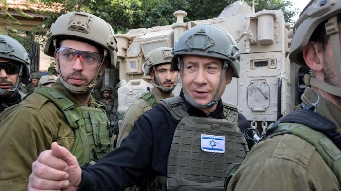 perdana-menteri-israel-benjamin-netanyahu-bersama-para-tentara-israel-6776iip.jpg
