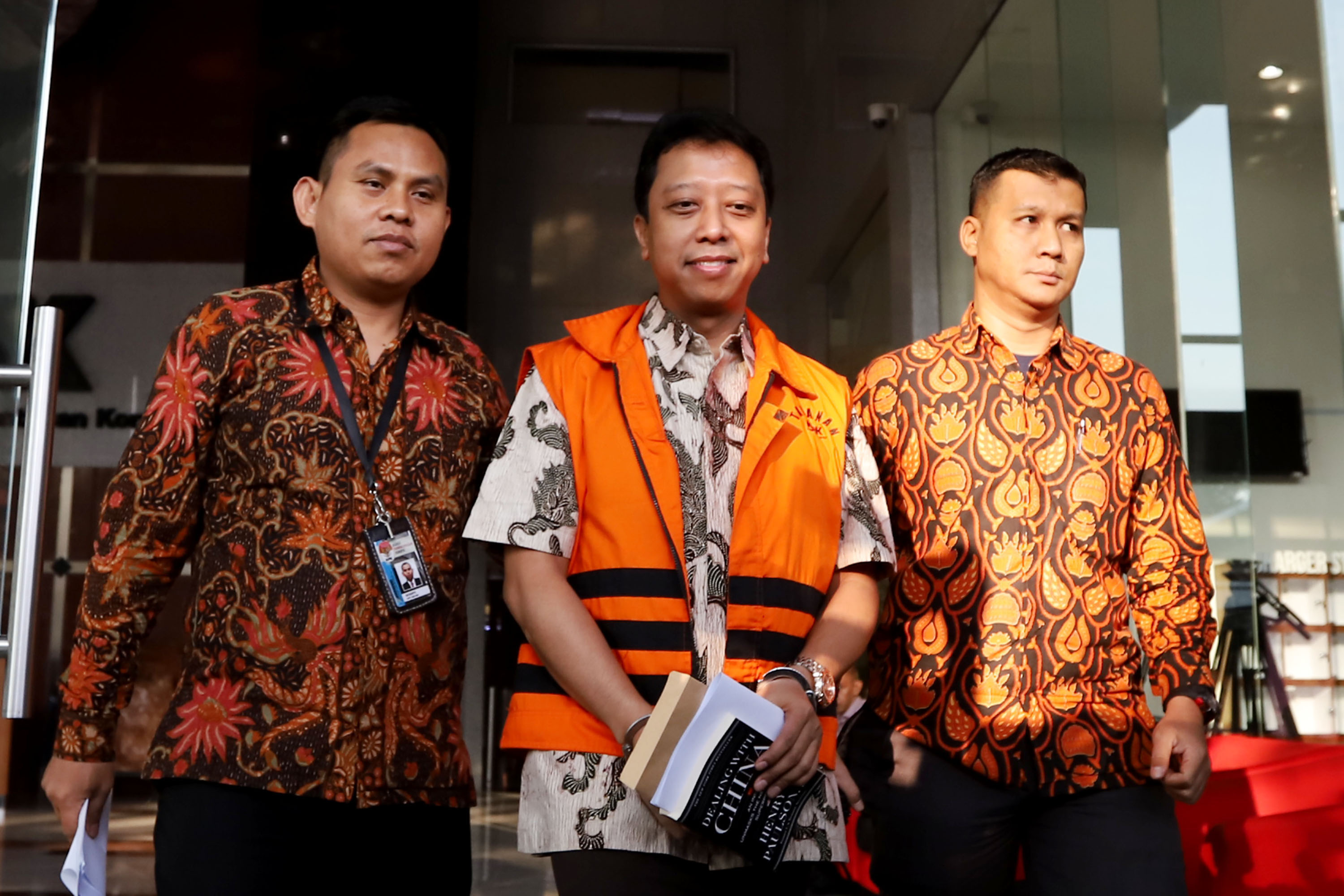perpanjangan-masa-tahanan-romahurmuziy_20190724_215958.jpg