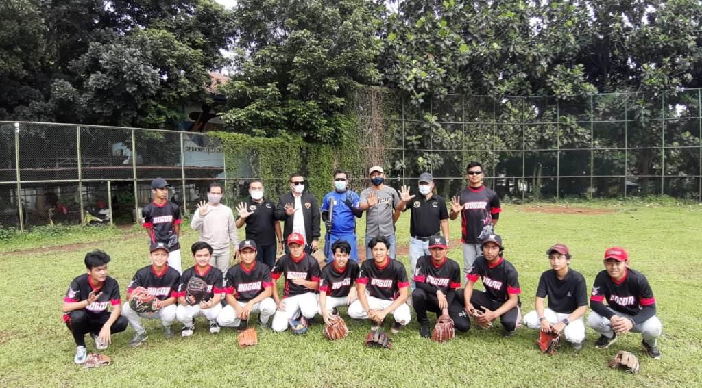 persiapan-cabor-softball-kabupaten-bogor-jelang-babak-kualifikasi-porprov-2021.jpg