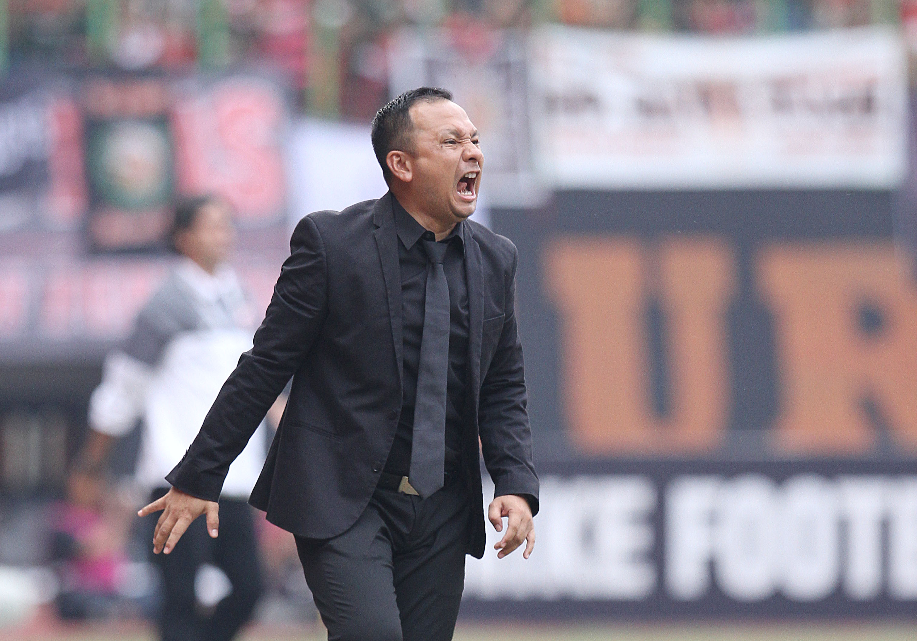 persija-vs-borneo_20170716_194337.jpg