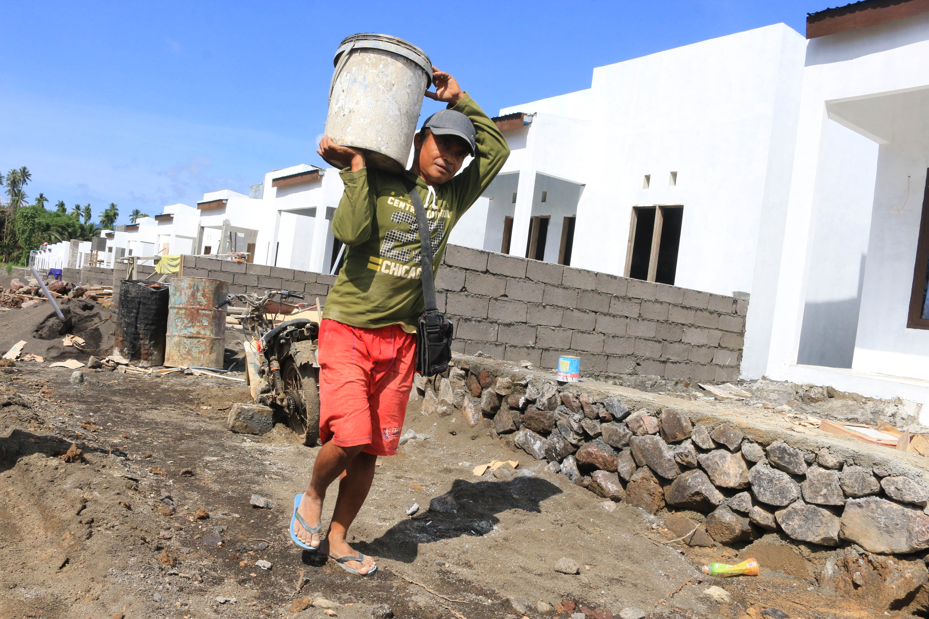 pertumbuhan-pemukiman-rumah-murah-di-manado_20180116_202248.jpg