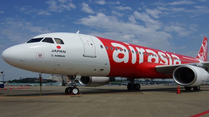 pesawat-air-asia-jepang_20171023_100314.jpg