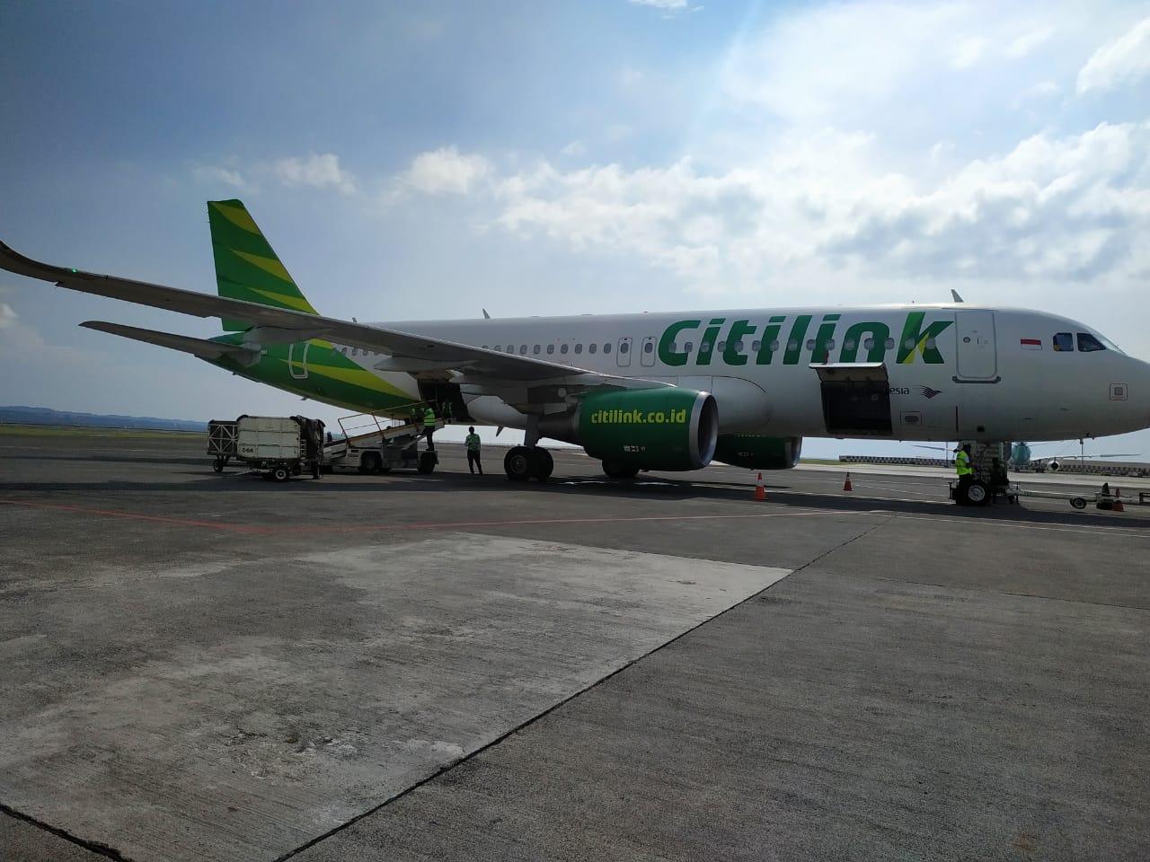 pesawat-airbus-a320-citilink1.jpg