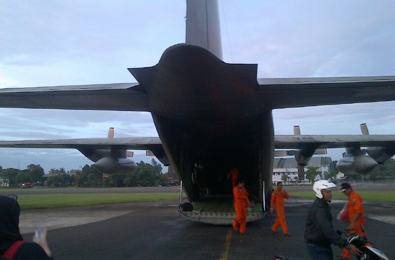 pesawat-tni-au_20141230_062512.jpg